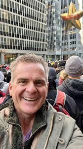 This just might be the most fun I've had shooting an episode of  @lostinoklahoma. This week, I'll be featuring a local dad who has become an  internet sensation with his doorbell dad