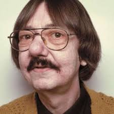 Garry Barry Larry على X: "My name is Garry Barry Larry but I go by Steve so  my name is not Hot Wax so you guys can stop calling me that ✋" /