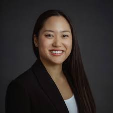 Mary Woloszyn's Instagram, Twitter & Facebook