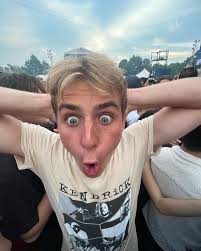 Ben Ayer (@_ayerball_) • Instagram photos and videos