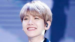 Kpop baekhyun solo 2 delight album photo card exo photocard hd card. Exo Lead Vocalist Baekhyun Releases Solo Debut Album City Lights Blocktoro