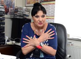 Dáda patrasová disco školka pasu pasu pisničky směs. Dagmar Patrasova Pes Ji V Noci Zachranil Zivot Pozar V Dome Ahaonline Cz