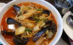 Maybe you would like to learn more about one of these? Seoul Delicious 25 Makanan Korea Penggugah Selera Di Seoul Trip101