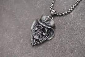 Pin On Skull Jewellery