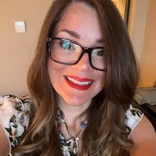 Anchored boats should use anchor light only