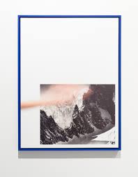 Mariasole è arrivata,giangavino è sempre più tappetino,grazia è sempre più arrabbiata,elia ed annalaura sono sempre più pericolosamente in cerca di un'invenzione cool e in grado di portarli al successo,fraska è sempre piu anticonformista e kubrick è sempre piu polemico…con finale a sorpresa! Gradi Di Empatia Laura Pugno Artist