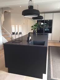 Se flere ideer om lampe over kjøkkenøy, lamper, kjøkkenøy. Kjokkenventilasjon Utluft Eller Kullfilter Hva Er Forskjellen Engebretsen