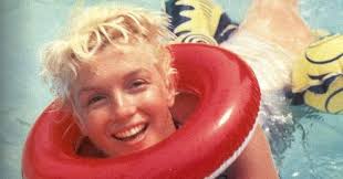 Marilyn Monroe in Connecticut, 1955 ~ Vintage Everyday