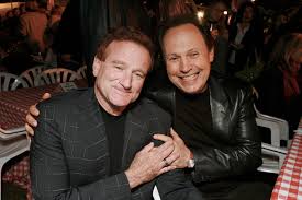 Investigators believe actor robin williams, 63, used a belt to hang himself from a bedroom door at his california residence. Billy Crystal Opens Up About Robin Williams Final Days People Com