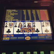 Brad Chin On Instagram Dealt Royalflush Progressive Jackpot Bonuspoker Videopoker Videogames Gambling Casinolife Video Poker Jacks Or Better Jackpot