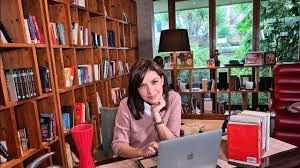 59 Kata Kata Bijak Najwa Shihab Inspiratif Dan Penuh Motivasi Ragam Bola Com