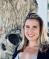 Adrinna Hernandez's Instagram, Twitter & Facebook