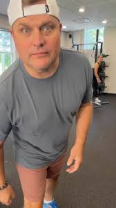 Came for a feature, stayed for a workout. Can you guess where I am? You’ll  find out