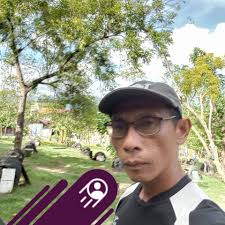 The Tomalistis Falls is believed and has been reported to have the  “sweetest-tasting” water in the world. Its water's taste has a different  kind of peculiarity that makes it exquisite. The falls