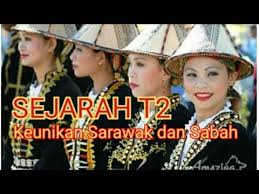 Alat muzik tradisional sarawak yang paling sinonim dengan masyarakat di sarawak ialah sape'.ia berbentuk seperti gambus panjang bertali empat.badannya panjang dan berbentuk hampir empat segi dan diperbuat daripada kayu jakuvang.dipermukaan sape' ini kebiasaannya. Students Com