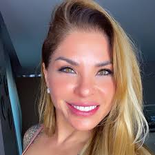 Listen to PODCAST DA MÃE LOIRA 001