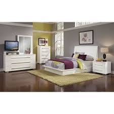 Dimora White Ii 7 Pc Queen Bedroom Furniture Value City Furniture Bedroom Furniture For Sale