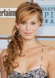 20 Side Ponytail Hairstyles Herinterest Com Side Ponytail Hairstyles Ponytail Hairstyles Long Hair Styles