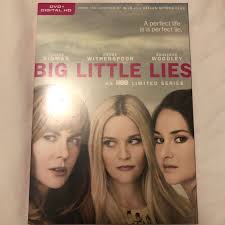 Set in an idyllic seaside california town, the series tells the tale of three mothers of first graders, whose apparently perfect lives unravel to the point of murder. Other Big Little Lies Season 1 Dvdblue Ray Poshmark