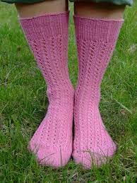 Knitting Iris Pretty In Pink Socks