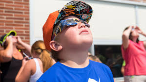 Eclipse fuels solar cookout