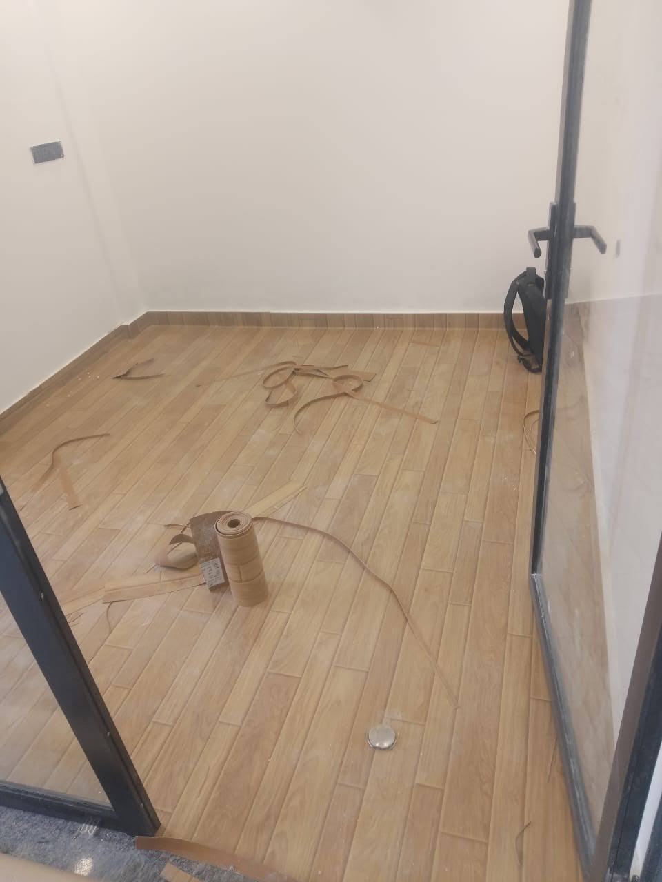 Vinyl flooring product image