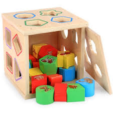 Patrat, cerc, patrat, cerc, etc. Cub Educativ Lemn Cu Sortare Forme Geometrice Micostore Ro