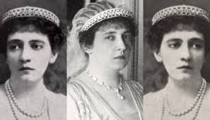 Nancy Leeds's Instagram, Twitter & Facebook