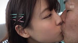 八木奈々が濃厚ベロチュー  MIDE-903 | 舐めマニア