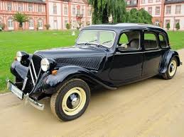Oldtimervermietung Mit Chauffeurservice Wir Fahren Sie Zu Ihrem Besonderen Anlass Im Raum Wiesbaden Mainz Frankfurt Oldtimer Mieten Hochzeit Auto Oldtimer