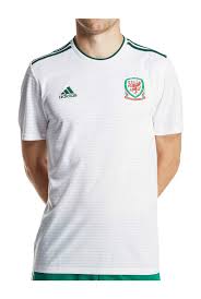 Kaufe wales trikot günstig in deutschlands bestem fußballshop. Wales 2018 Auswarts Trikot