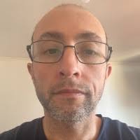 400+ perfiles de «Eusebio»