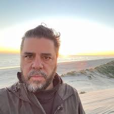 Ben Hurley's Instagram, Twitter & Facebook