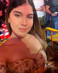 Amanda Quirós. 🦋 (@_amandaquiros) • Instagram photos and videos