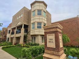 Modern kitchen appliances, granite counters in kitchen and baths, ample cabinetry, strategic and varied lighting, and stained/sealed concrete flooring all work to. The Hill At Bricktown Townhomes Of Oklahoma City Ok 422 Ne 2nd St