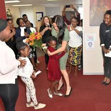 Seeing the likes of katey sagal and ed o'neill at work inspired the future actress to one day follow in their footsteps. Meghan Markle Gave A Sweet Hug To A Young Girl At Actionaid See The Photos Here