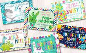 Amazon Com Fun Bright Welcome Back To School Blank Postcards For Teachers To Send To Students 4 X6 Fill In Notecards 6 Different Designs By Amandacreation 90 Office Products