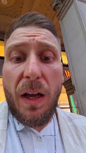 #leggedellattrazione #themetasecret #ilsegreto #ilsegretodellafelicità ,  Hai mai pensato al potere della tua mente?, Non è vero che il cervello lo  di usa al 10% (è un falso mito). Il 100 % del ...