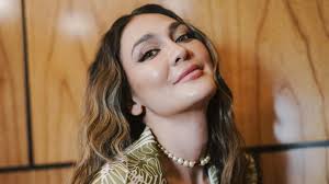 Gak Suka Ribet, Begini Cara Luna Maya Rawat Kecantikan Kulitnya