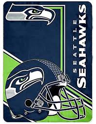 From throw blankets to full bedding sets, you're sure to take comfort in the fact that your room looks like it belongs to a true fan! Seattle Seahawks Blanket Throw 66x90 Xxl Lightweight Nfl Bedding Seahawks Seattle Seahawks Seahawks Fans