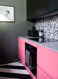 Whether you're looking for a single panel behind your hob or want to deck out the whole wall above your worktop, you won't. 10 Aesthetic Accent Colours For Grey Kitchen Units