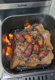 It’s almost 2026, don’t waste time to wash your dirty air fryer basket  ❤️🔥✅💁🏻♀️#tiktokmademebuyit #foryoupage #fyp #airfryerrecipes  #airfryertiktok #airfryermaster #airfryeradventures #cookinghacks ...