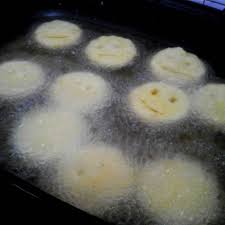 Sesuai untuk bayi mula 8 bulan, boleh naikkan selera makan! Smiley Potato Homemade Pakai Kentang Je Bonding Anak Pun Makin Kuat Pa Ma