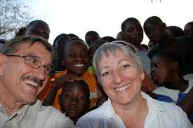 Interpretation by Design: Graphic Design Basics for Heritage Interpreters:  Caputo, Paul, Lewis, Shea, Brochu, Lisa: 9781879931251: Amazon.com: Books