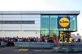 Lidl ouvert le 15 aout 2018. Annee 2019 Lidl Actualites De L Entreprise Allemande De Hard Discount