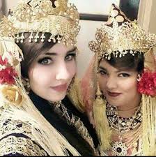 أكبر مجموعة مستغانمية