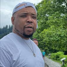 What are the best 2 albums in the 90's?