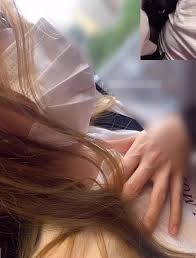 極品稀缺頂臀系列】懟臉拍被發現還被看到雞雞