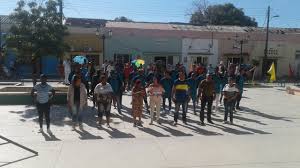 Abanderan equipo de béisbol de Caimanera