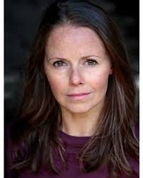 Lucinda Gill's Instagram, Twitter & Facebook